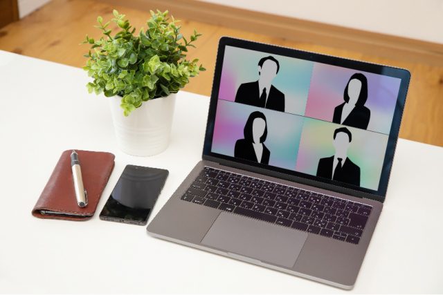 ノートパソコン web会議
