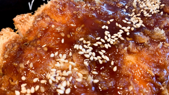 ソースカツどん